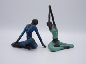 Eerlijk & Werelds bronzen beeld yoga